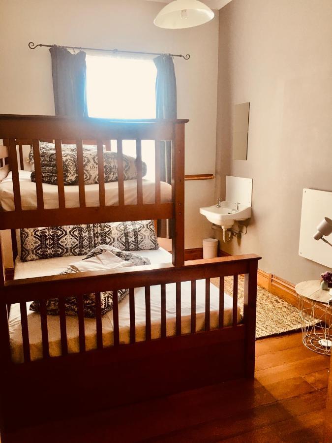 Harbourview Hotel 라글란 외부 사진